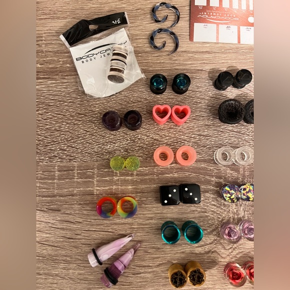 Spacers/Plugs - Picture 3 of 3